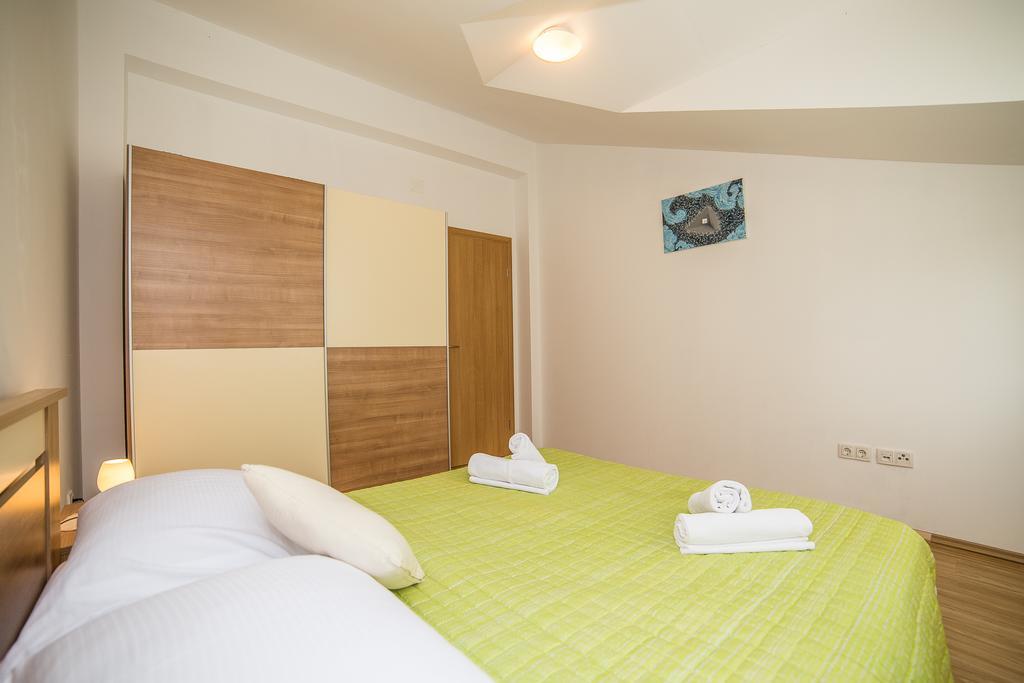 Apartments Saldun โตรกีร์ ภายนอก รูปภาพ
