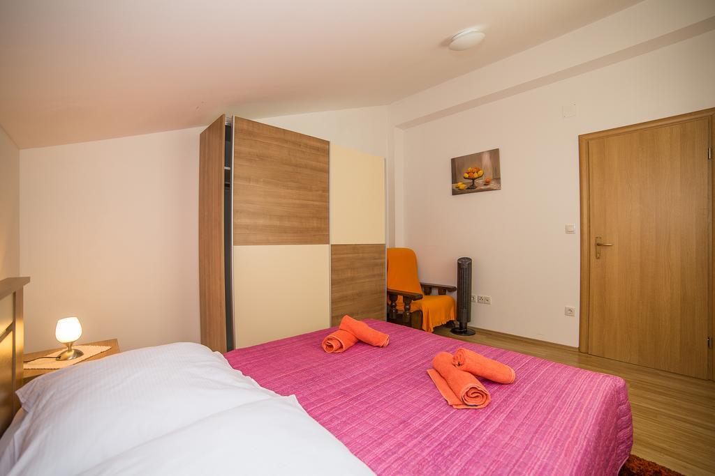 Apartments Saldun โตรกีร์ ภายนอก รูปภาพ