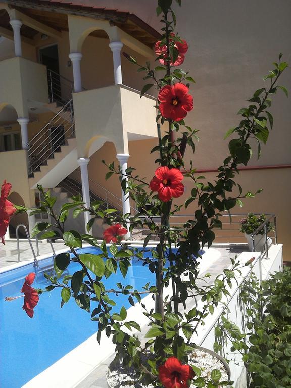 Apartments Saldun โตรกีร์ ภายนอก รูปภาพ